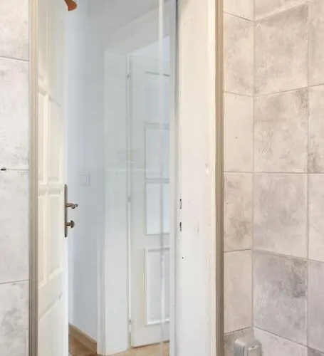 Eclectic And Boutique Designers With Parking *