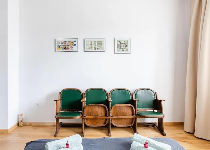 Eclectic And Boutique Designers With Parking