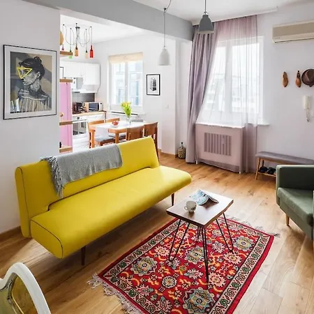 Apartament Eclectic And Boutique Designers With Parking